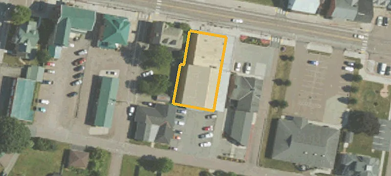 410 Main St