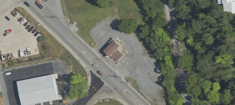 8674 Woodbury Pike