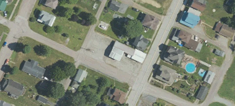 905 Main St