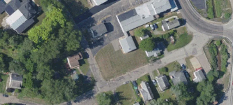 4 Poma St