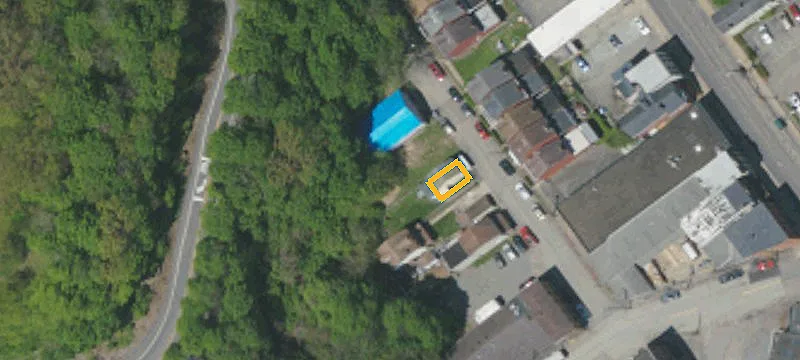146 Warden St
