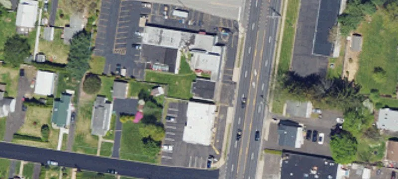 240 York Rd