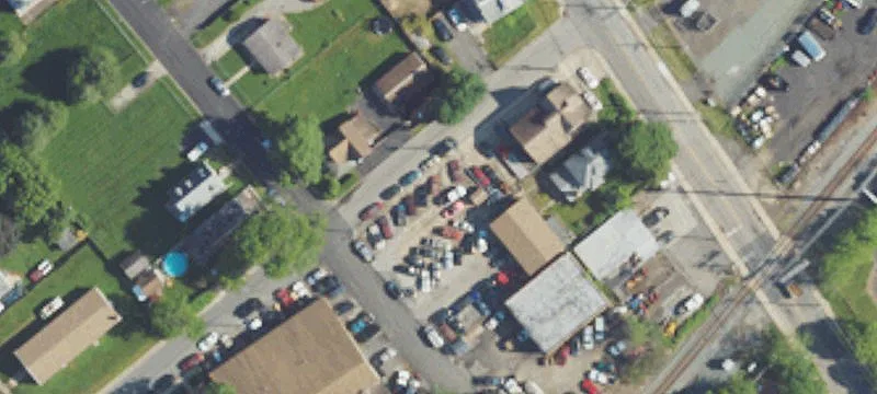 Randall Ave