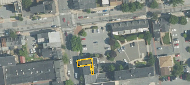 347 Queen St