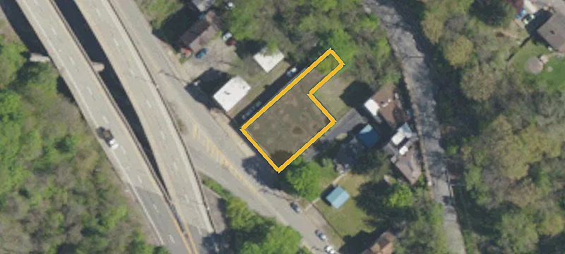 1111 Electric Ave