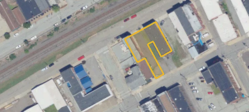 202 5th Ave