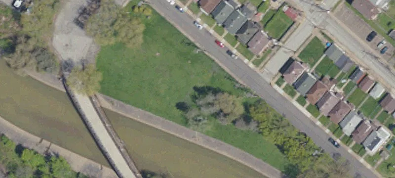1005 Airbrake Ave