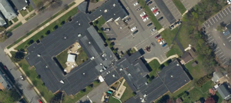 200 2nd Ave
