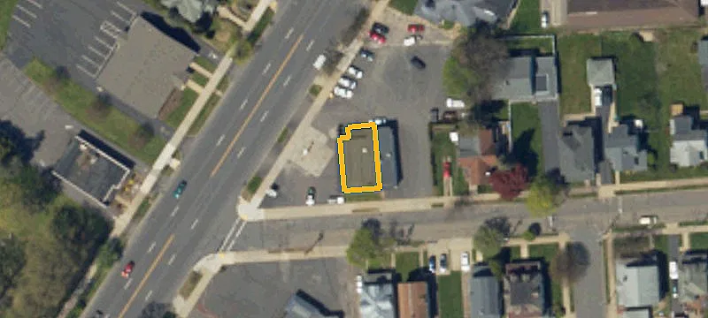 1097 Wyoming Ave
