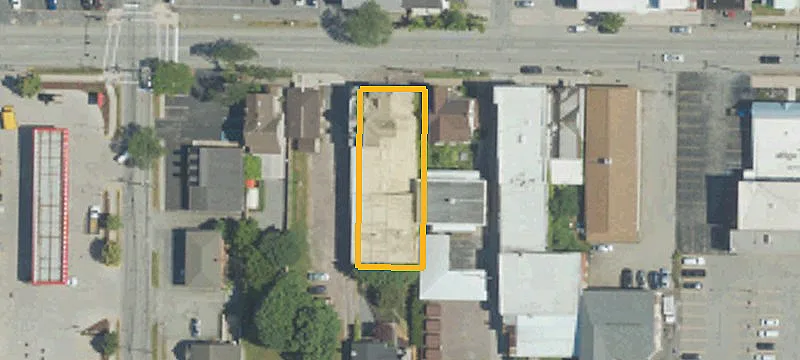 243 Main St