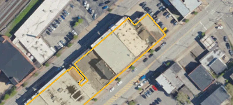 221 8th Ave