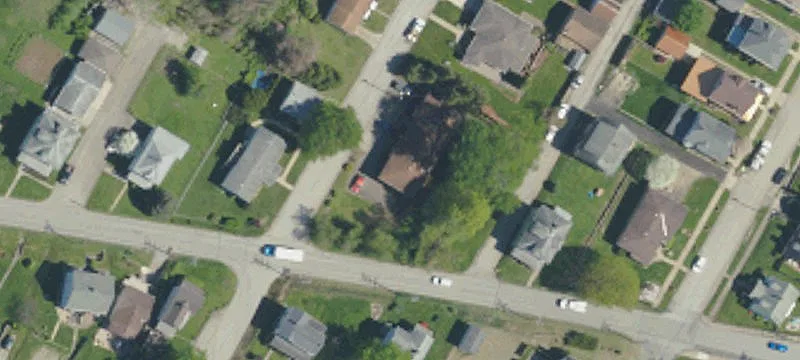 99 Clarendon Ave