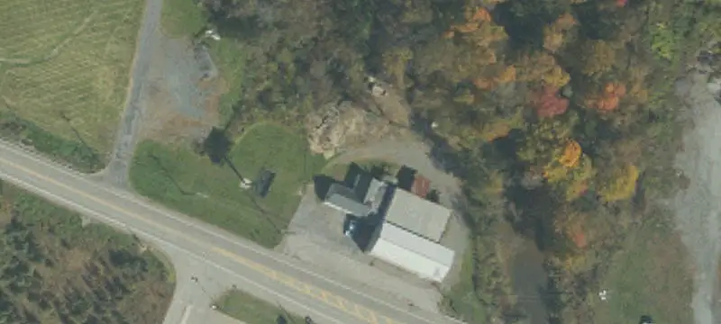 2242 Lincoln Hwy