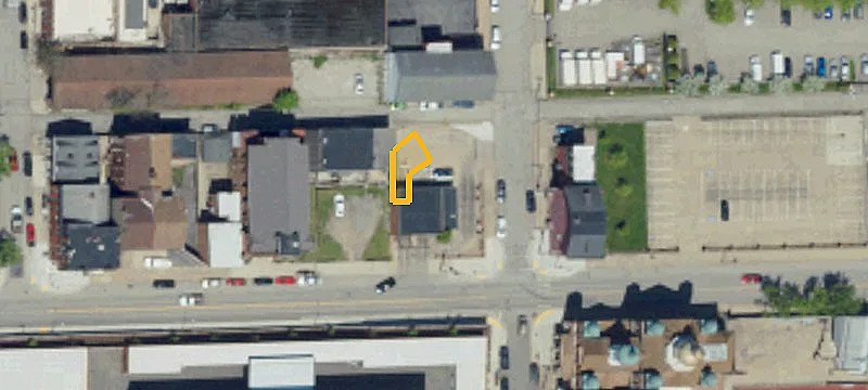 629 Carson St