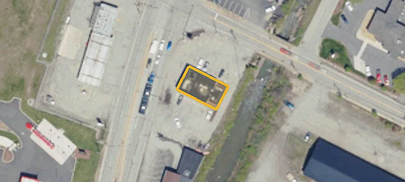 1301 Main St