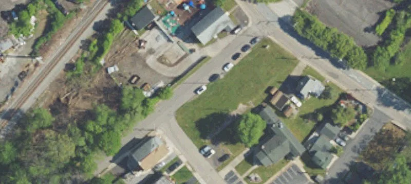 Randall Ave