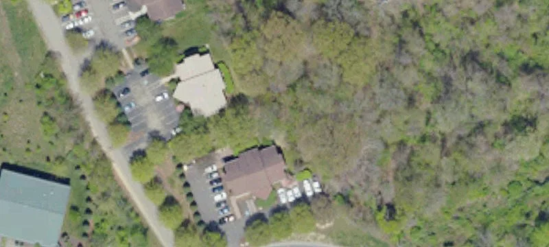 Old Pond Rd