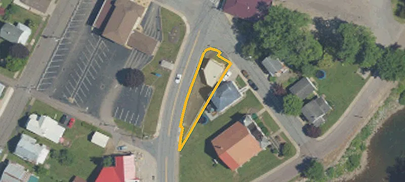 Main St