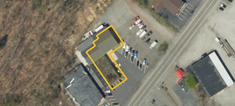 1112 Main St