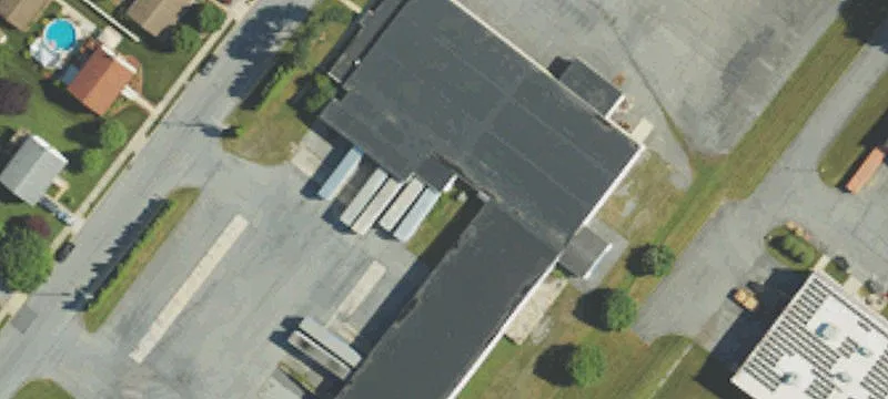 240 Broad St