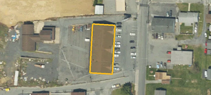1492 Main St