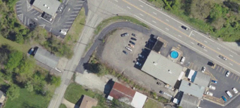 1512 Lincoln Hwy