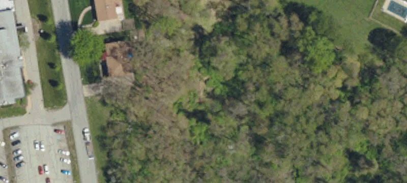 Lavale Dr