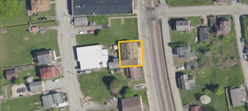 420 2nd Ave