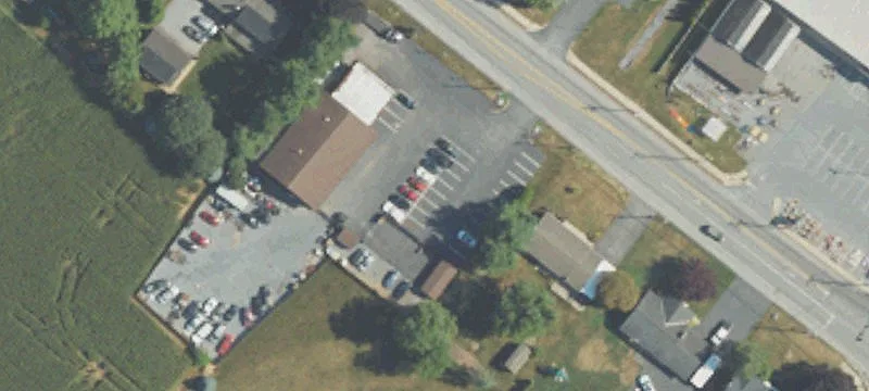 1734 Main St