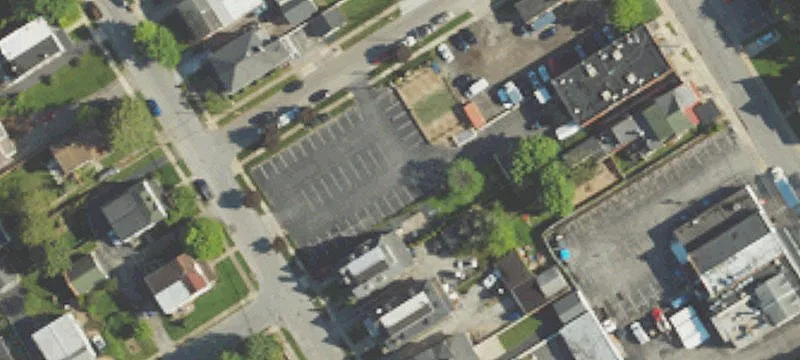 Chestnut Ave