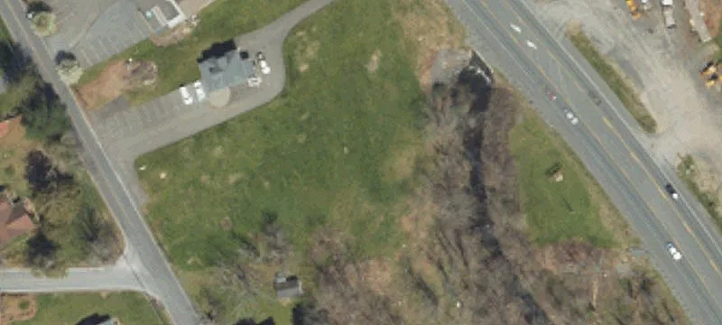 390 Scotrun Ave