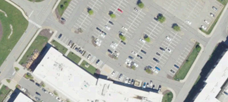 1800 Main St