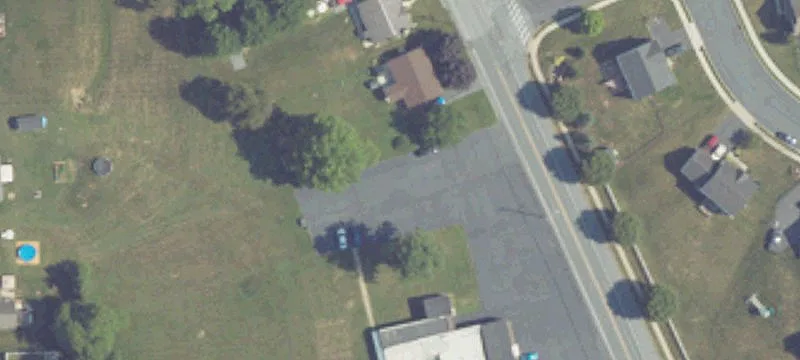 Angle St