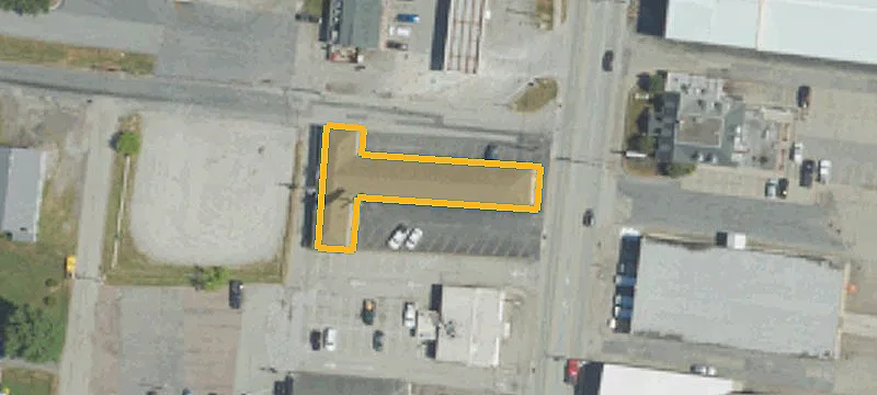 799 Ctr Ave
