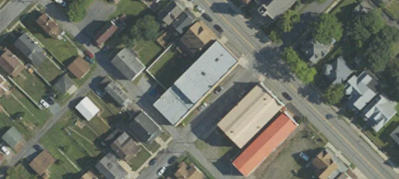 918 Graham Ave