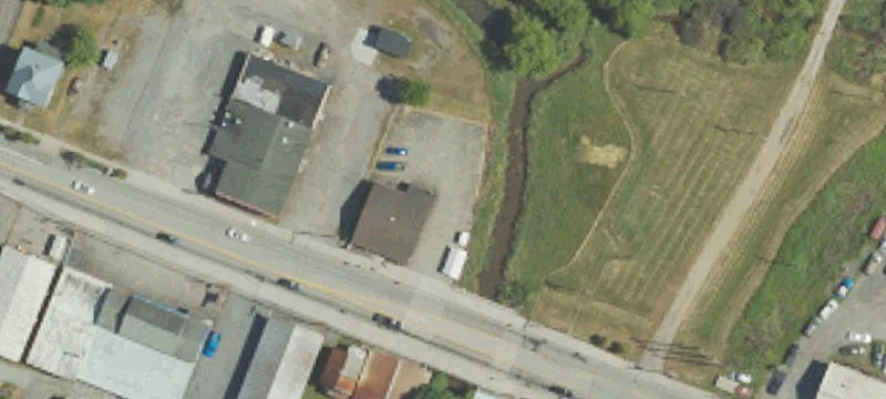389 Main St