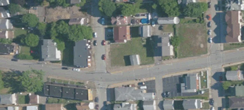 1900 Leishman Ave