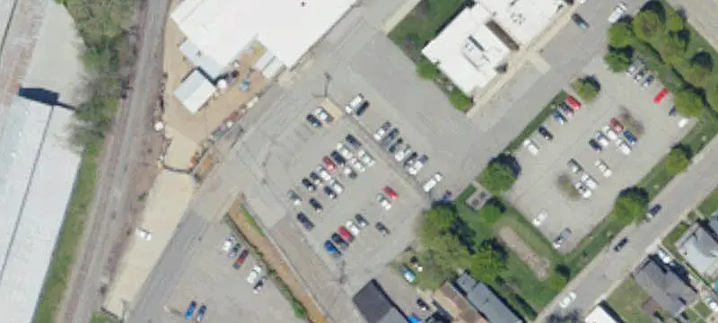 710 Bell Ave