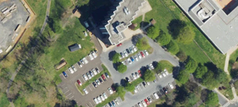 Pond St