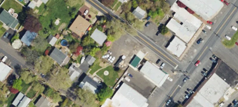 Elmwood Ave