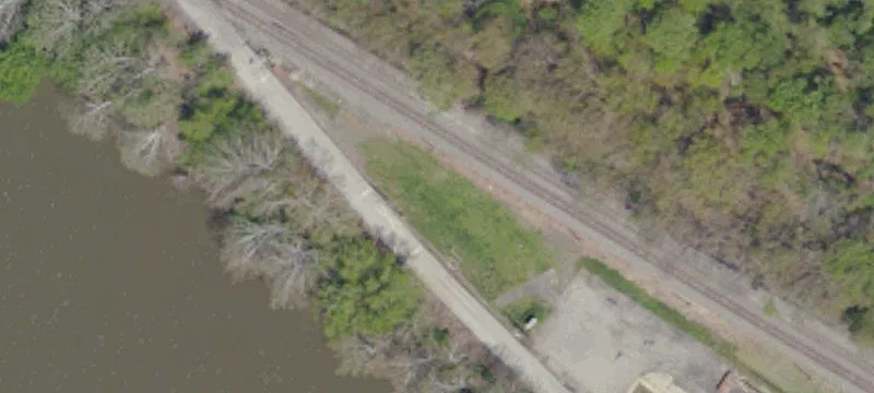 Riv Rd