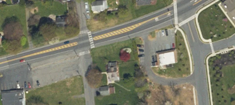 11th St