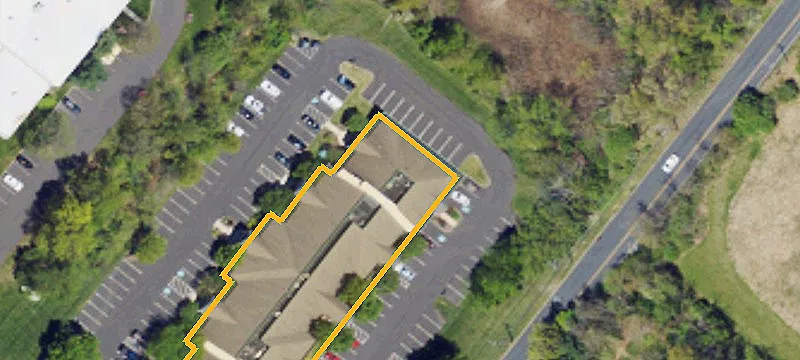 200 Highpoint Dr, Unit 5
