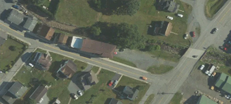 304 Main St