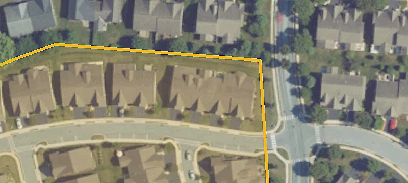1295 Cantebury Dr
