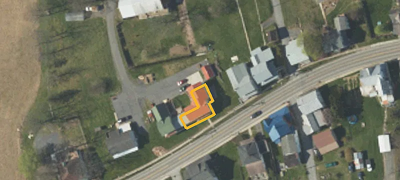 136 Main St