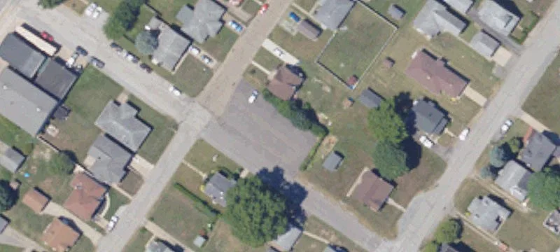 Linden Ave