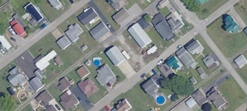 711 Neale Ave