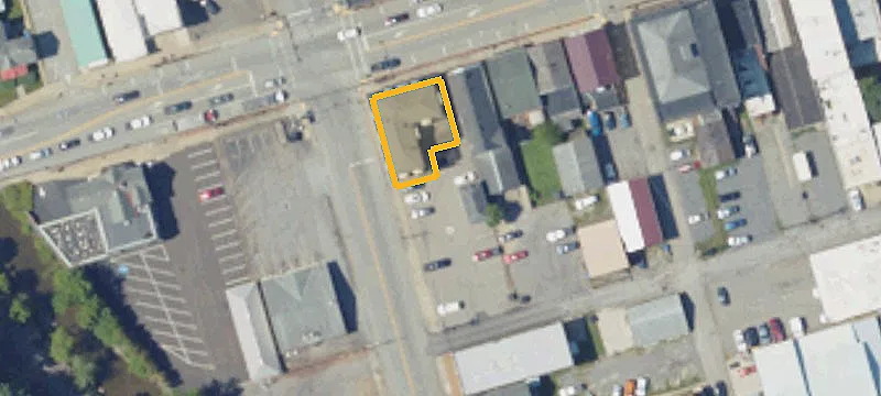 202 Main St