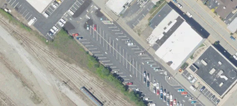 Railroad Ave
